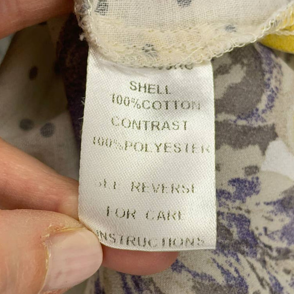 EN Creme Multi Print Blouse Womens Small S Button Up Roll Tab High Low Colorful - Picture 9 of 12